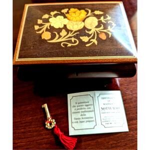 Vtg Notturno Intarsio Sorrento Music Box Wood Marquetry Torna a Surriento Italy